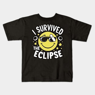 I Survived The Eclipse Funny Eclipse 2024 shirt -Eclipse Tee Kids T-Shirt